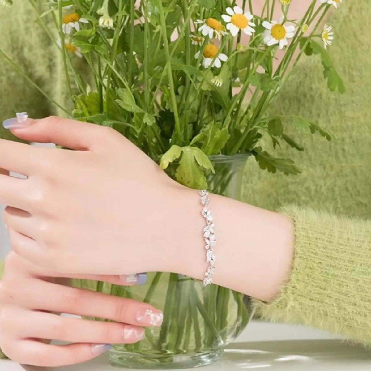 925 Sterling Silver Zircon Wisteria Bracelet - Girly Tea