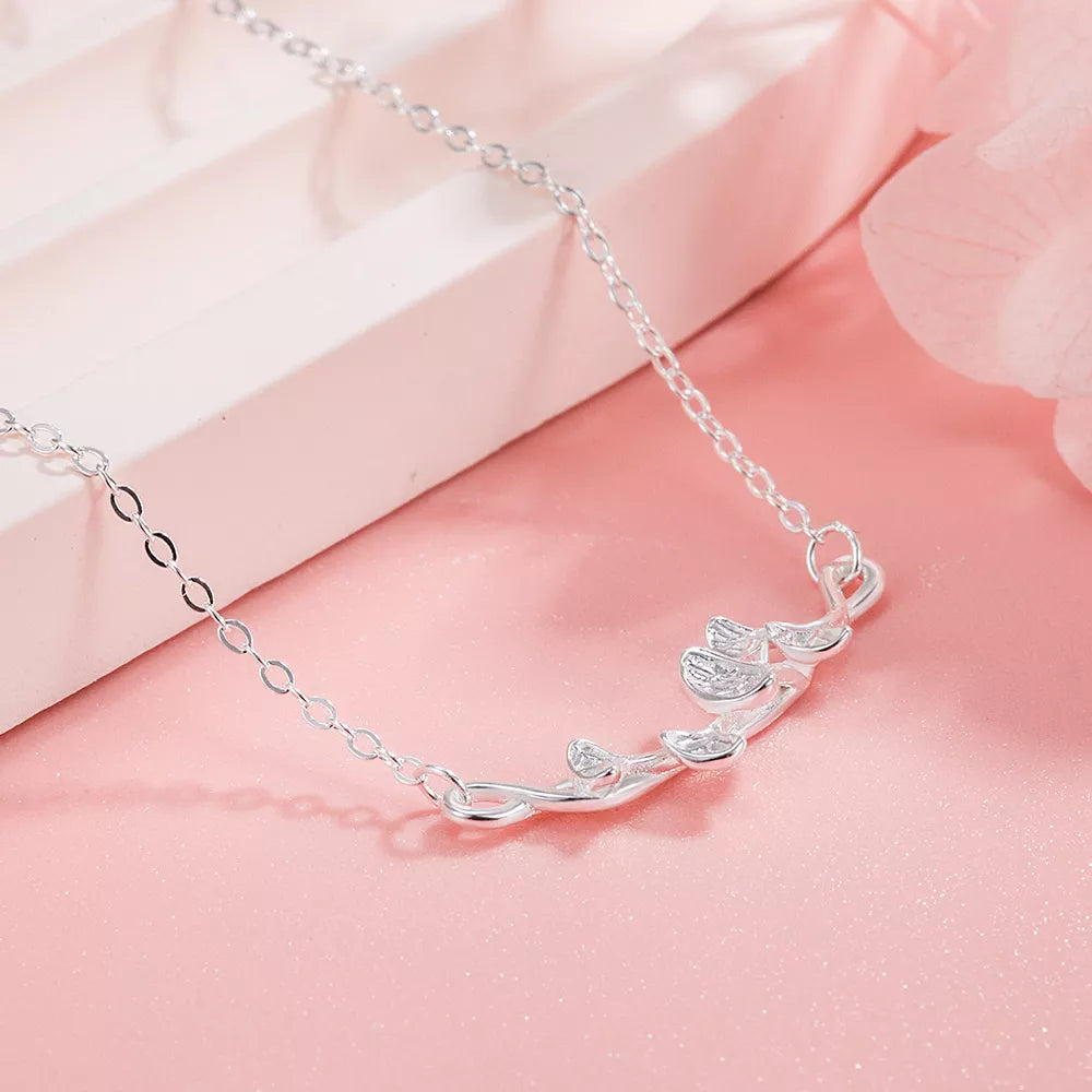 925 Sterling Silver Ginkgo Leaf Necklace - Girly Tea