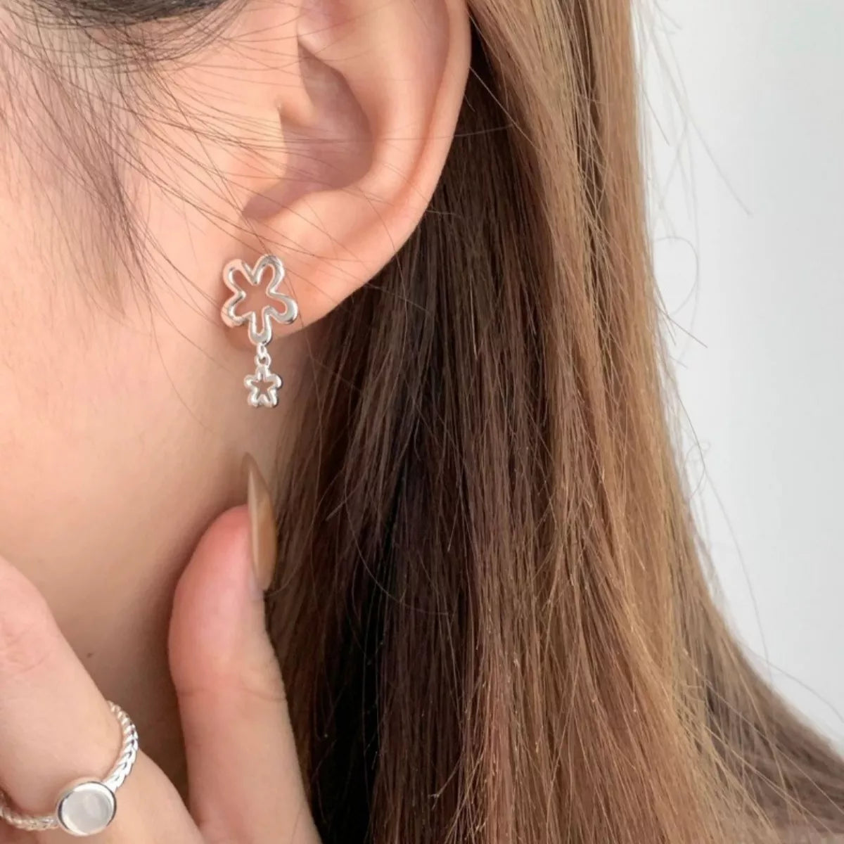 Flower Drop Earrings - Girly Tea