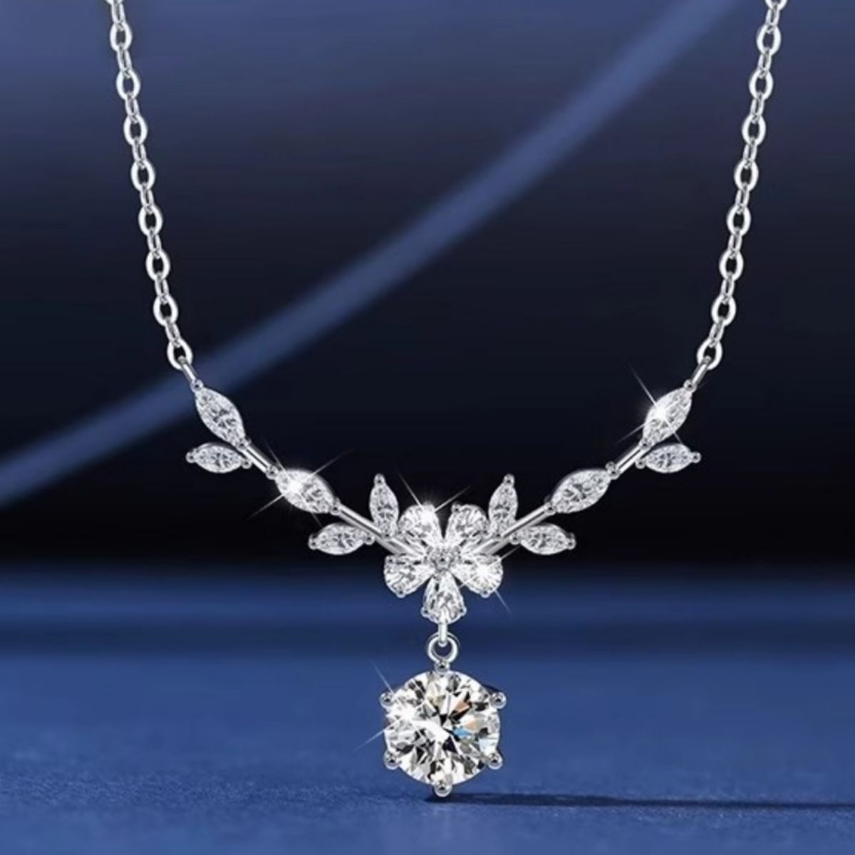 1 Carat Moissanite 925 Sterling Silver Leaf Flower Necklace - Girly Tea