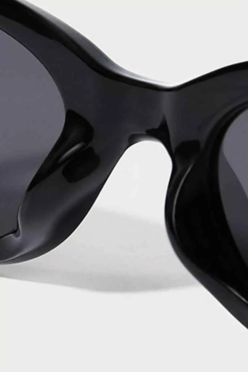 Retro Oval Frame Sunglasses