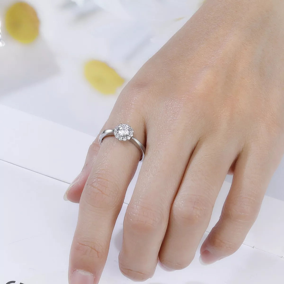 1 Carat Moissanite 925 Sterling Silver Ring - Girly Tea