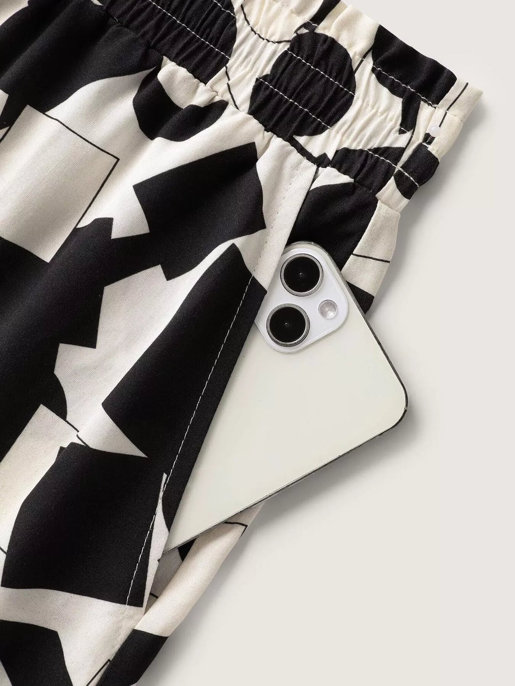 Plus Size Abstract Print Wide Leg Pants - Girly Tea