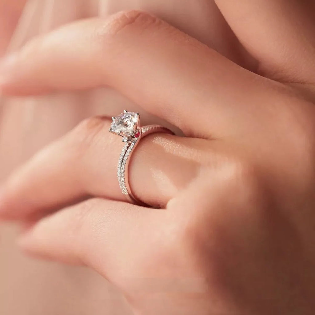 1 Carat 925 Sterling Silver Moissanite Ring - Girly Tea