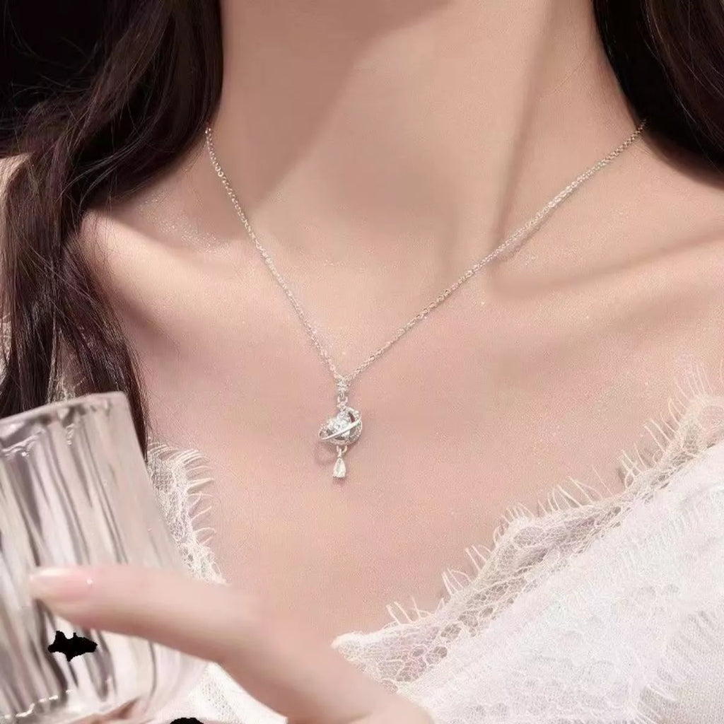 Planet Heart Pendant Necklace - Girly Tea