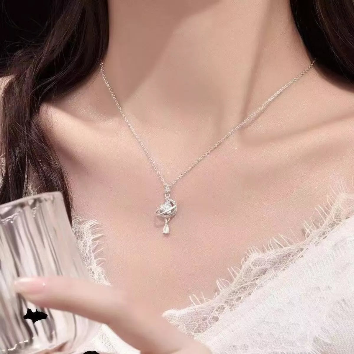 Planet Heart Pendant Necklace - Girly Tea