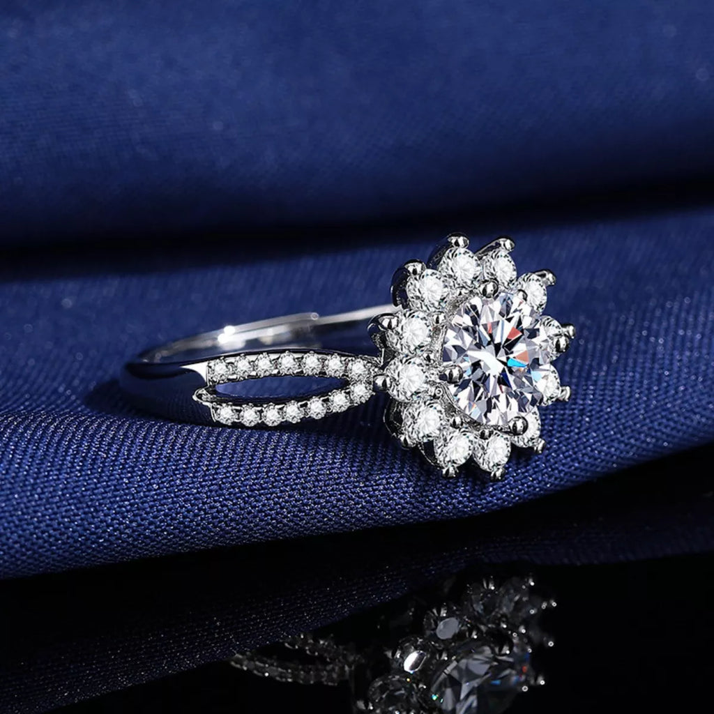 1 Carat Moissanite 925 Sterling Silver Flower Ring - Girly Tea