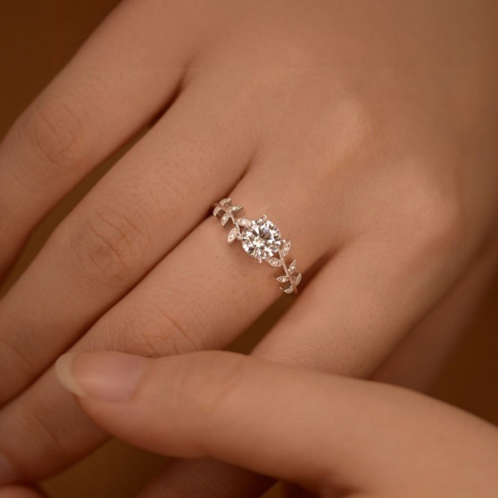 1 Carat Moissanite 925 Sterling Silver Leaf Ring - Girly Tea