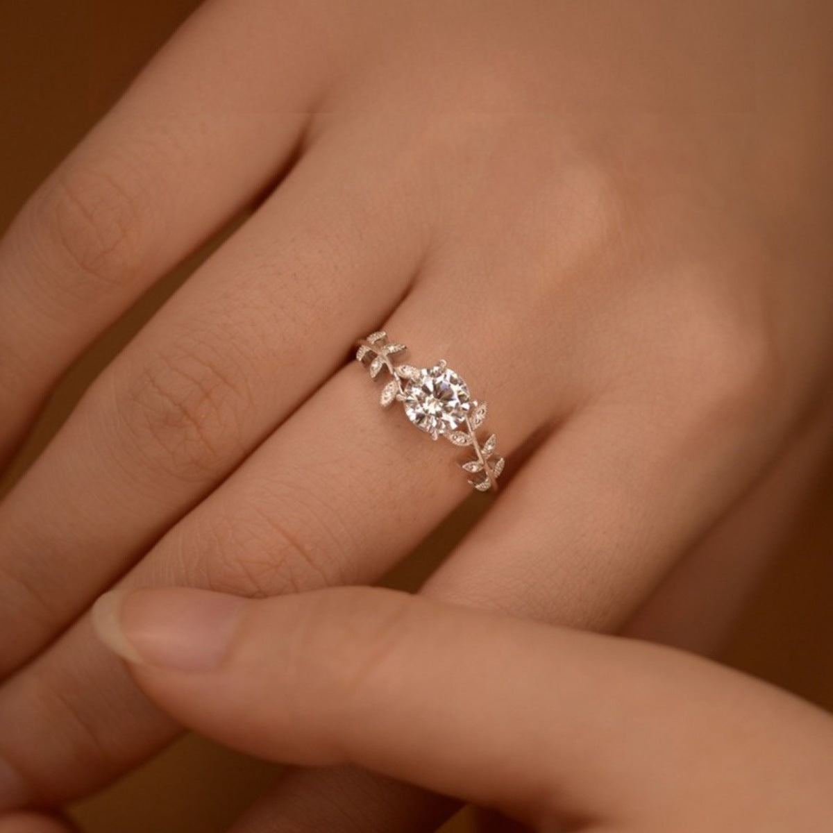 1 Carat Moissanite 925 Sterling Silver Leaf Ring - Girly Tea