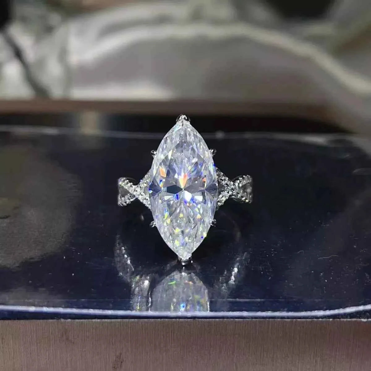 10 Carat Moissanite 925 Sterling Silver Ring