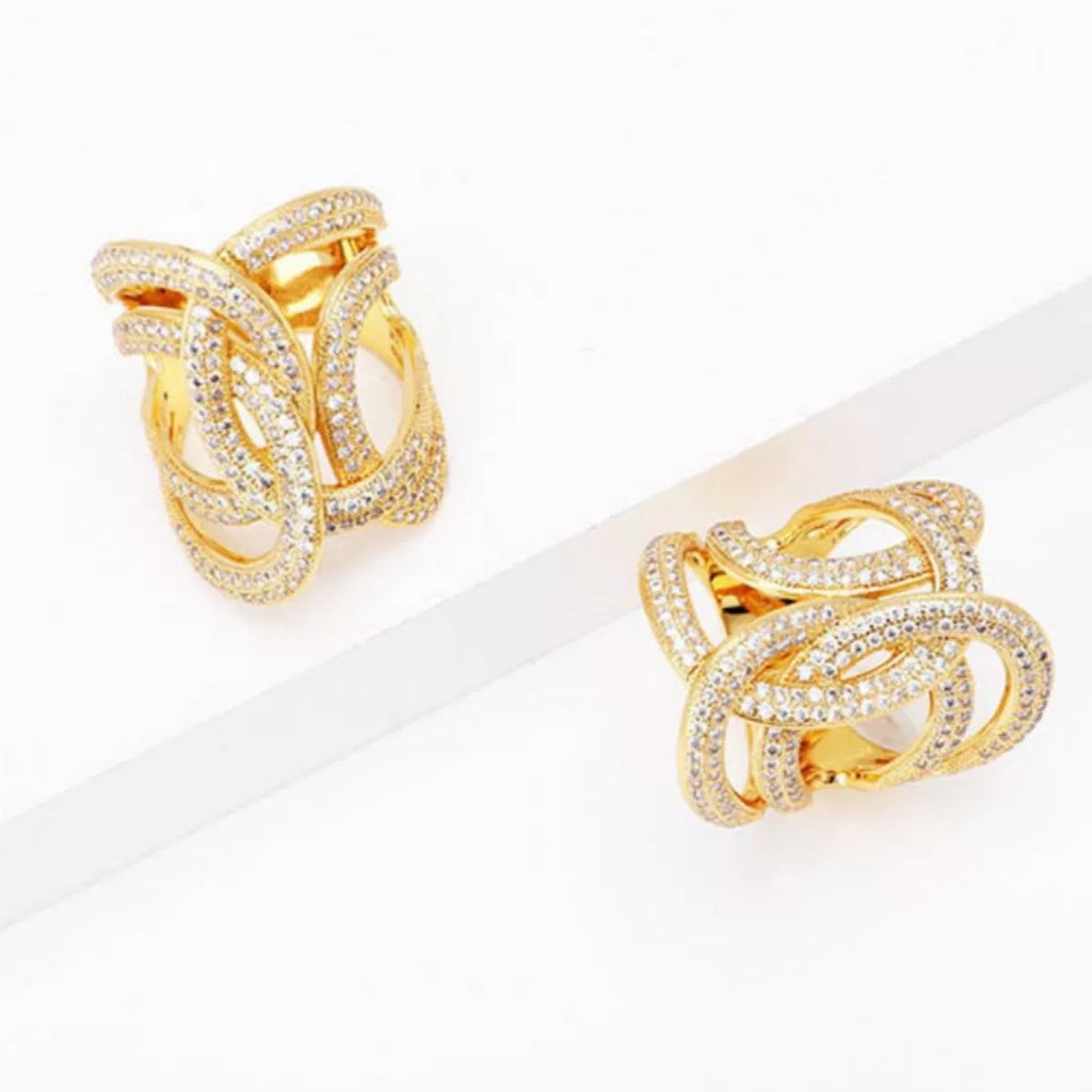 18K Gold-Plated Zircon Interwoven Ring - Girly Tea