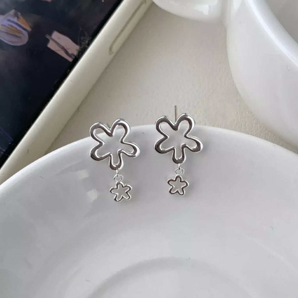 Flower Drop Earrings - Girly Tea