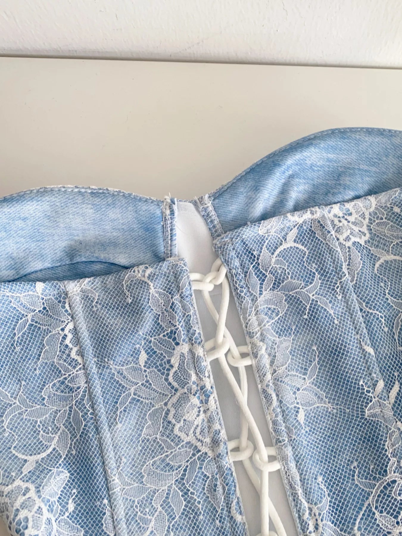 Lace Trimmed Tube Top - Girly Tea