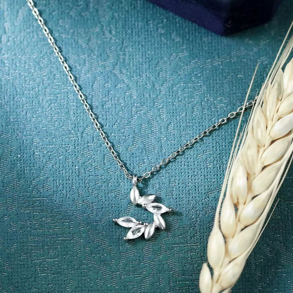 925 Sterling Silver Zircon Leaf Pendant Necklace - Girly Tea