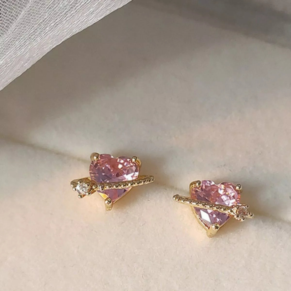 Heart Planet Stud Earrings - Girly Tea