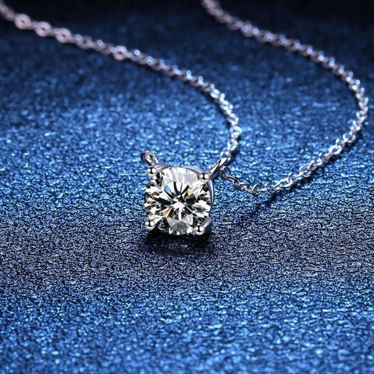 2 Carat Moissanite Pendant Necklace - Girly Tea
